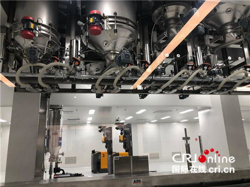 與智能機(jī)器搶飯碗丨崗位去哪了 黑燈工廠 里有答案,也有光亮